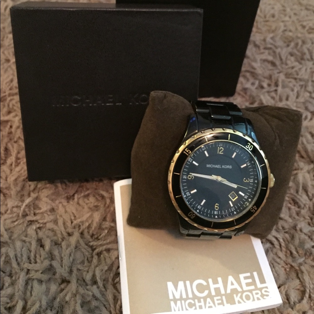 Michael kors black watch